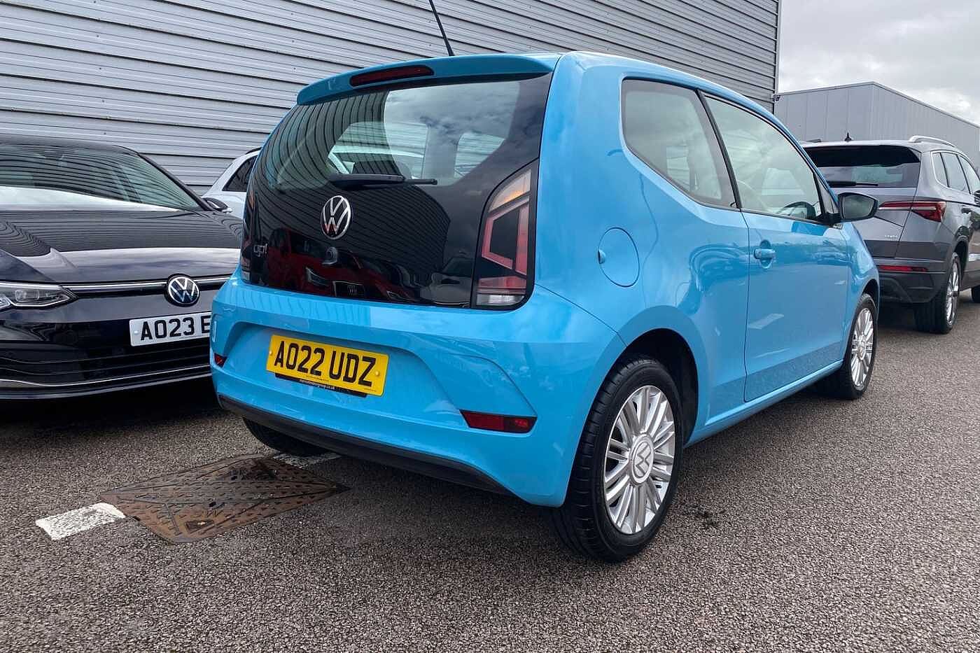 Volkswagen up!