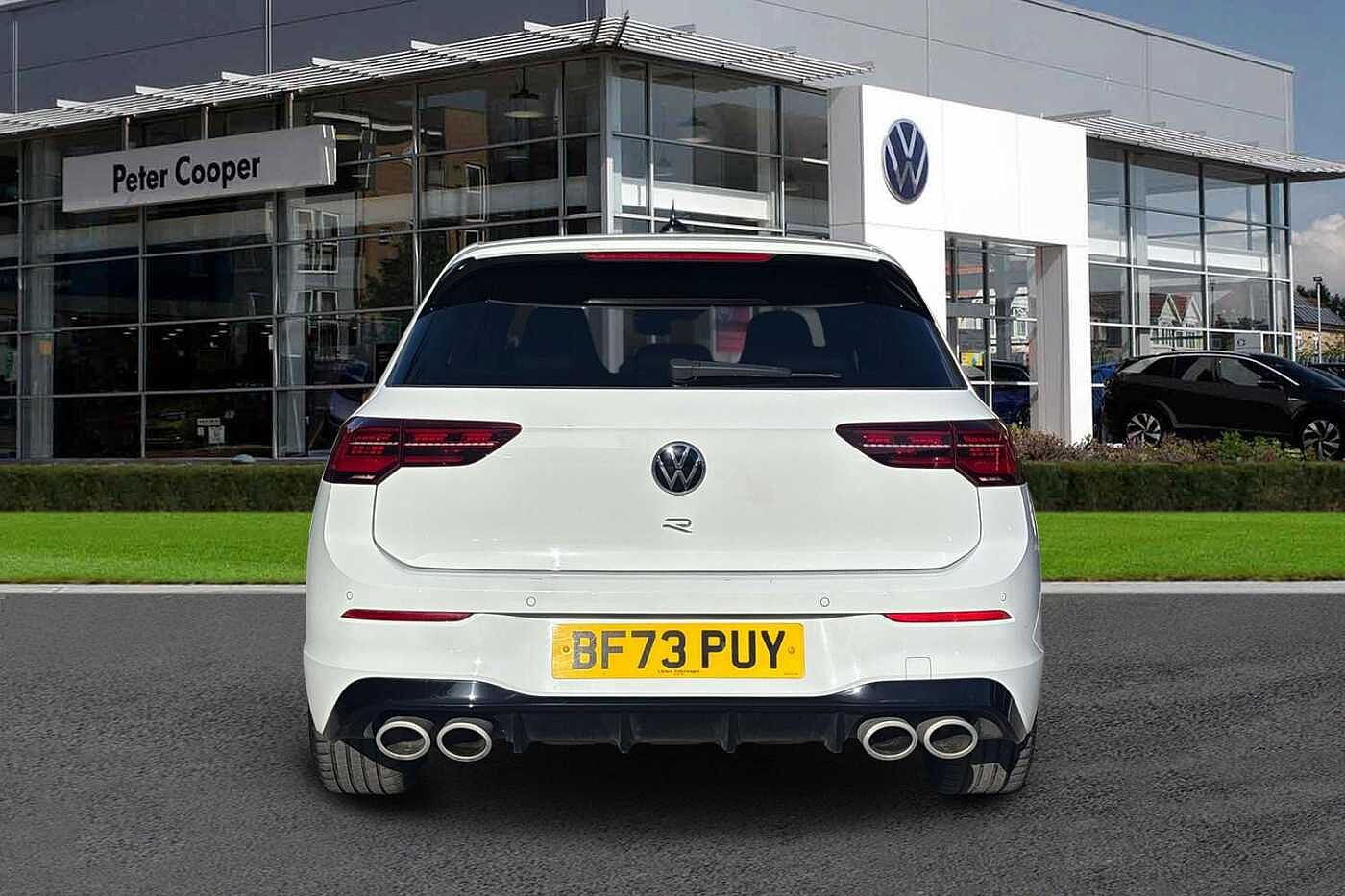 Volkswagen Golf R