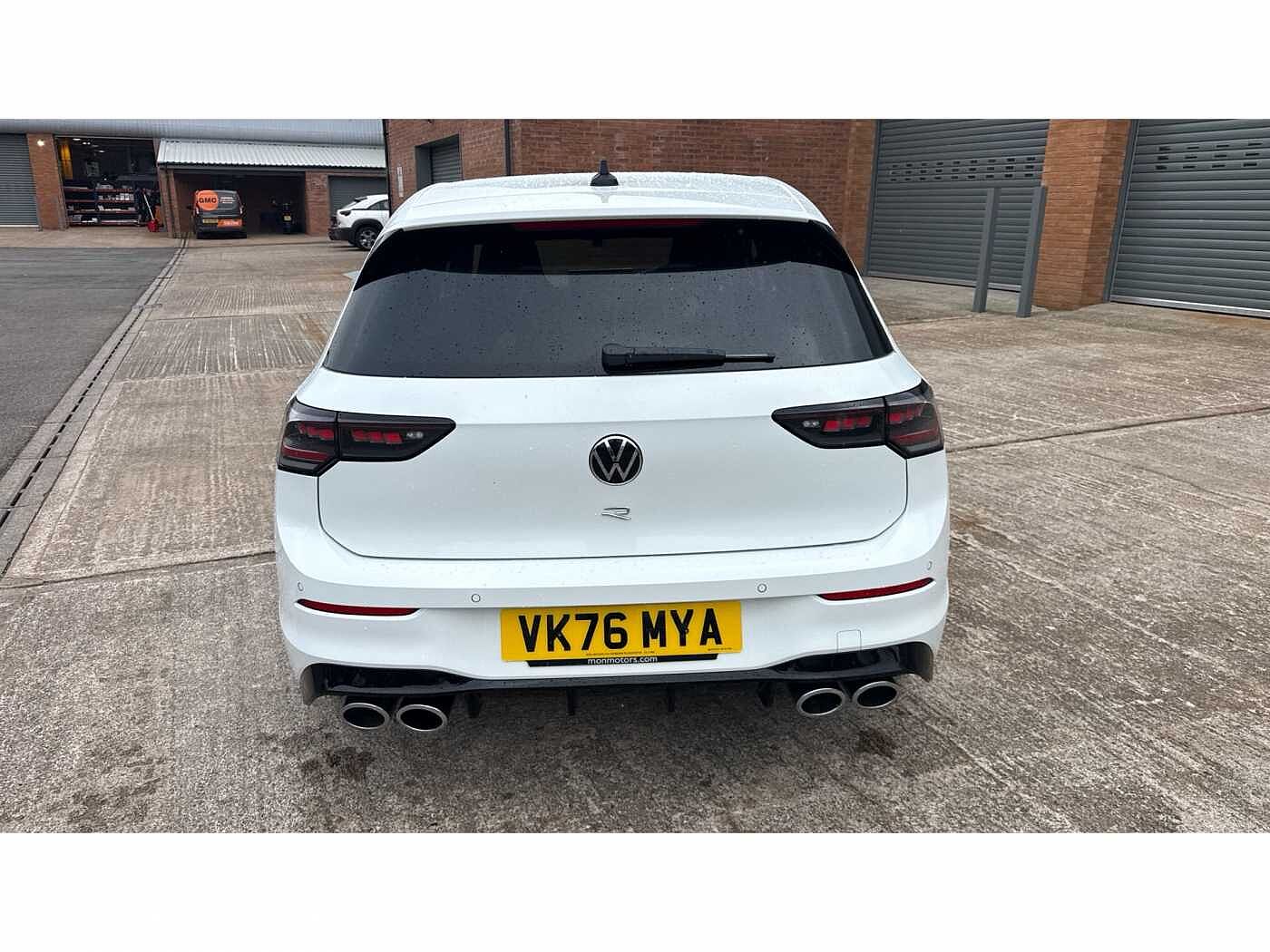 Volkswagen Golf R