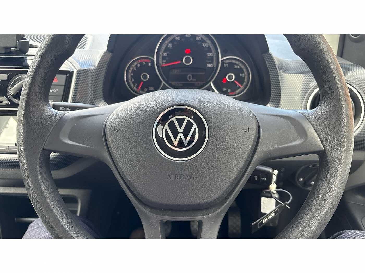 Volkswagen up!
