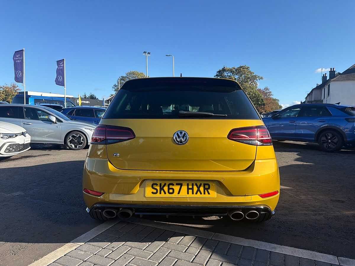 Volkswagen Golf R