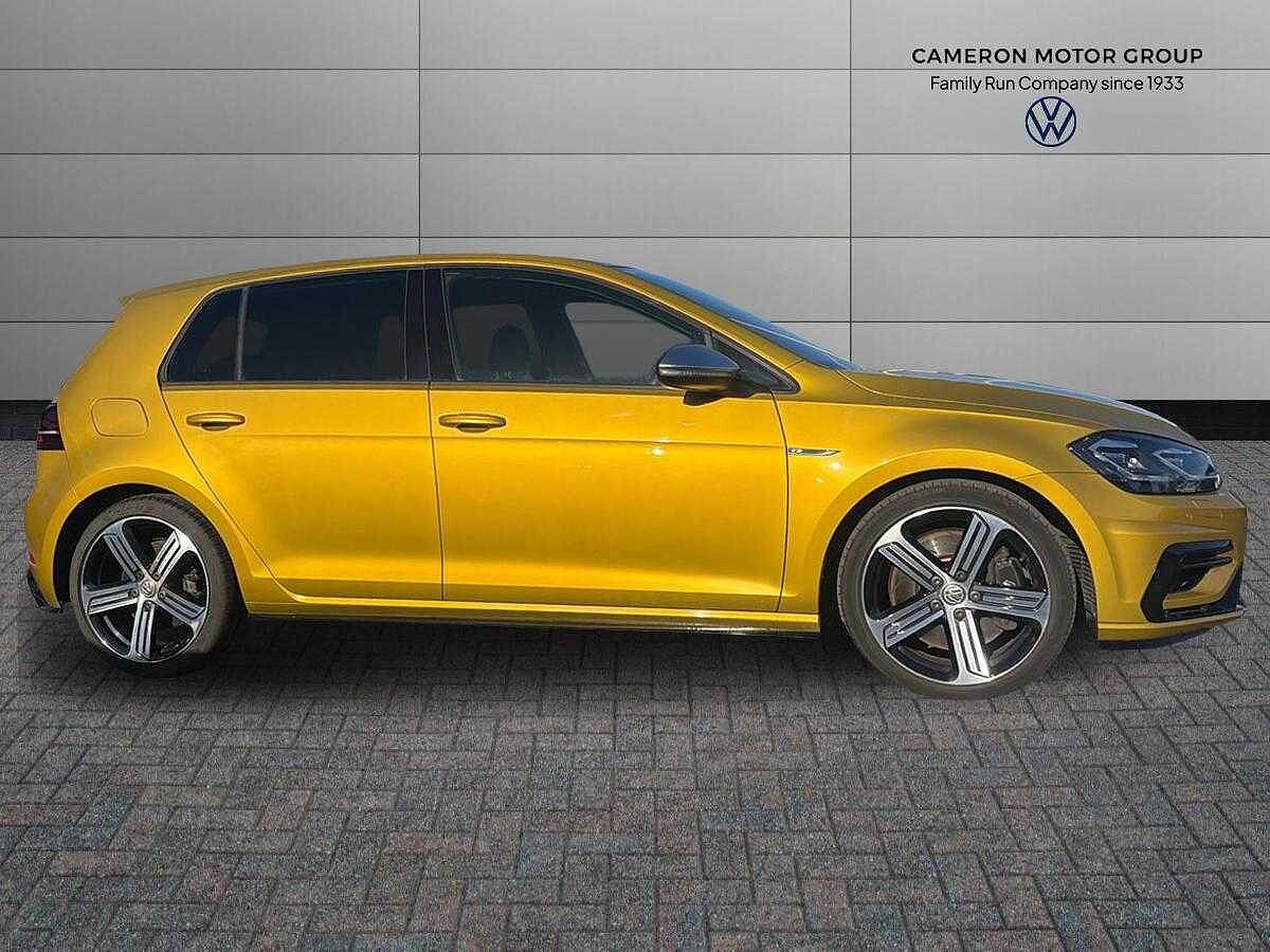 Volkswagen Golf R