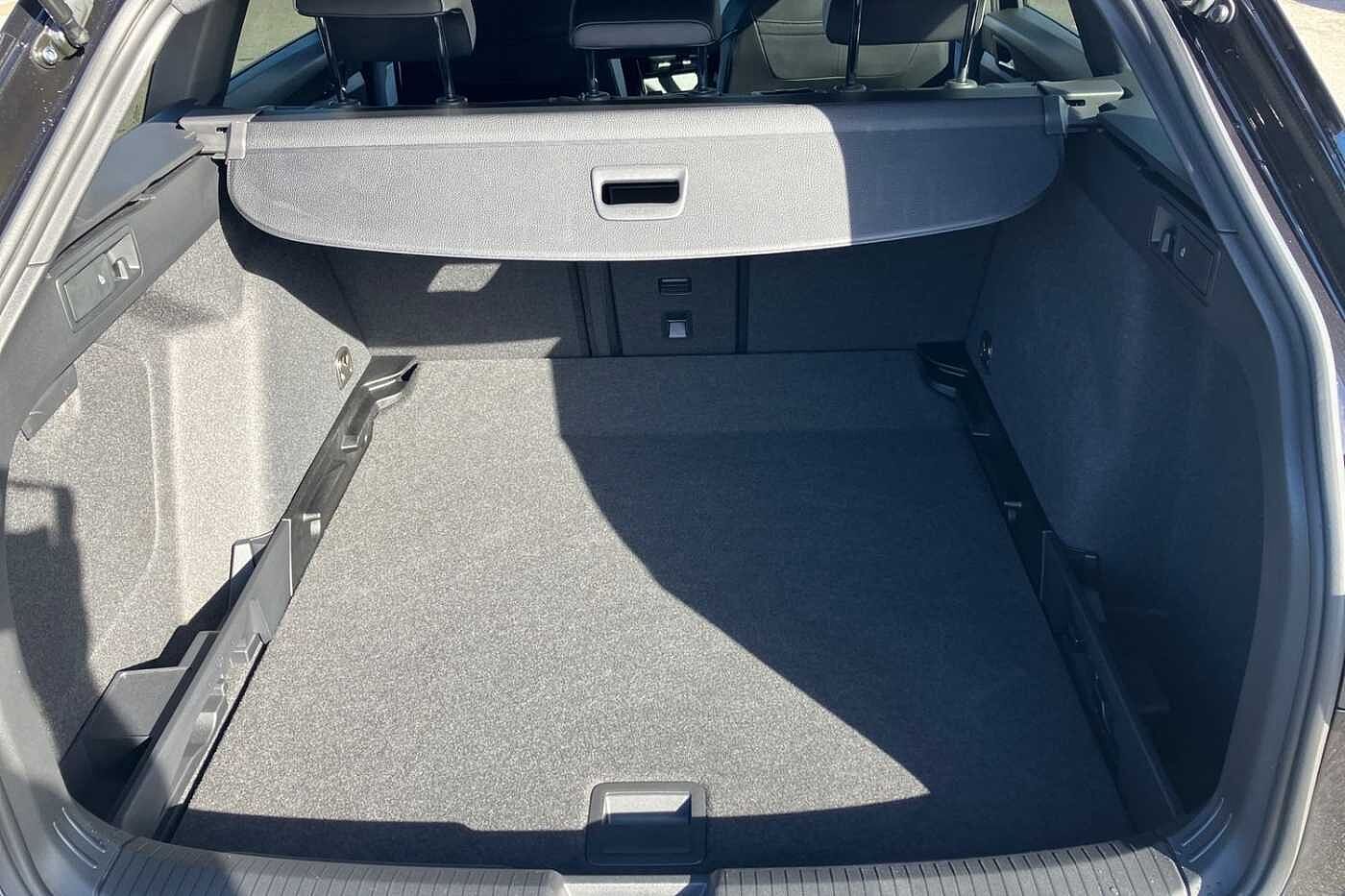 Volkswagen Golf Estate