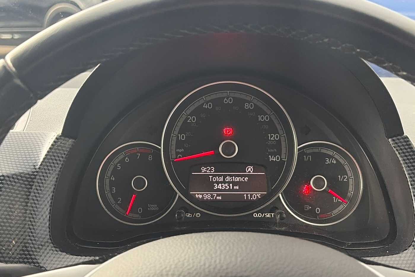 Volkswagen up!
