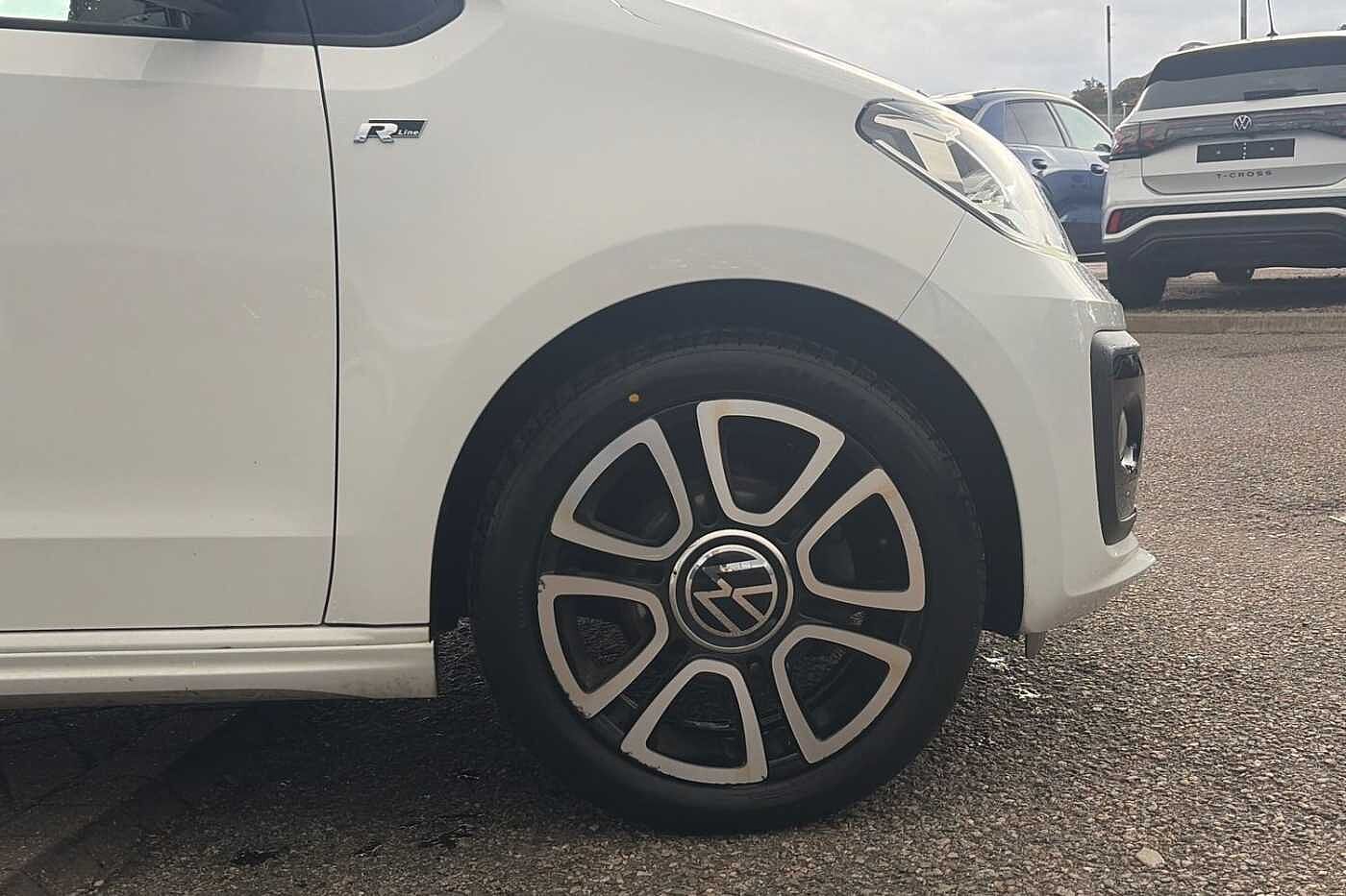 Volkswagen up!