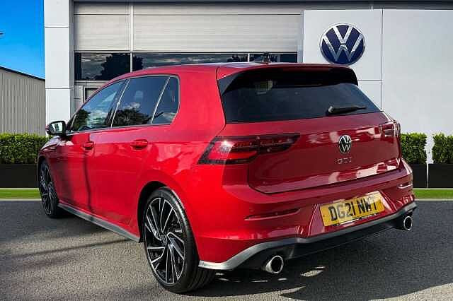 Volkswagen Golf GTI
