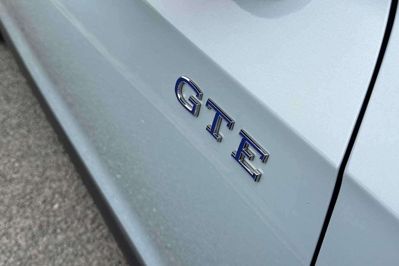 Volkswagen Golf GTE