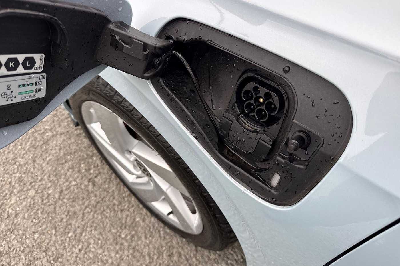 Volkswagen Golf GTE