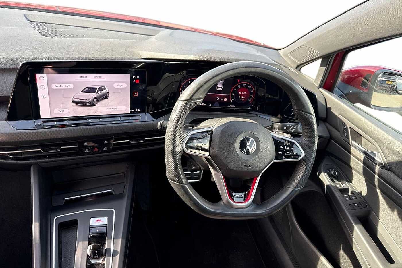 Volkswagen Golf GTI