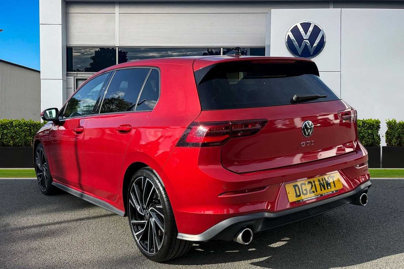 Volkswagen Golf GTI