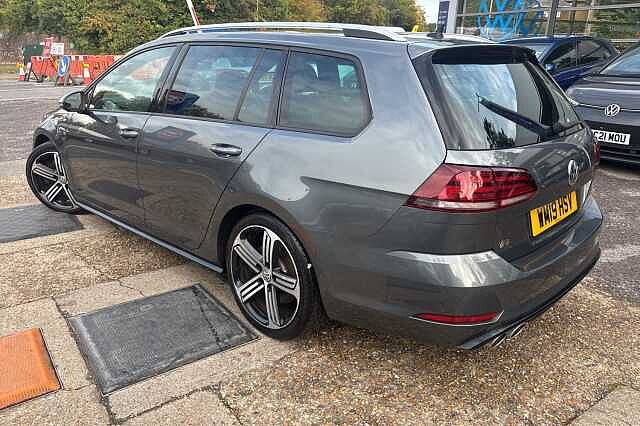 Volkswagen Golf R