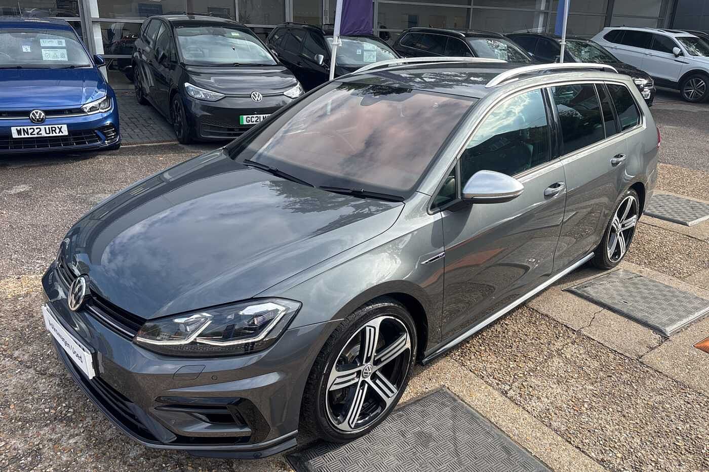 Volkswagen Golf R