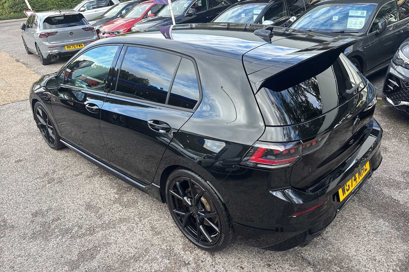 Volkswagen Golf R