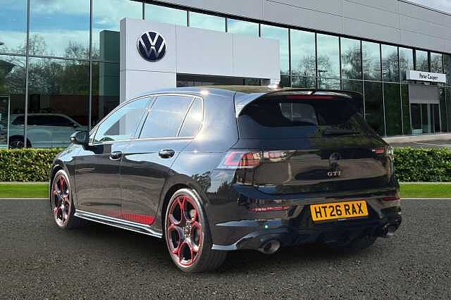 Volkswagen Golf GTI