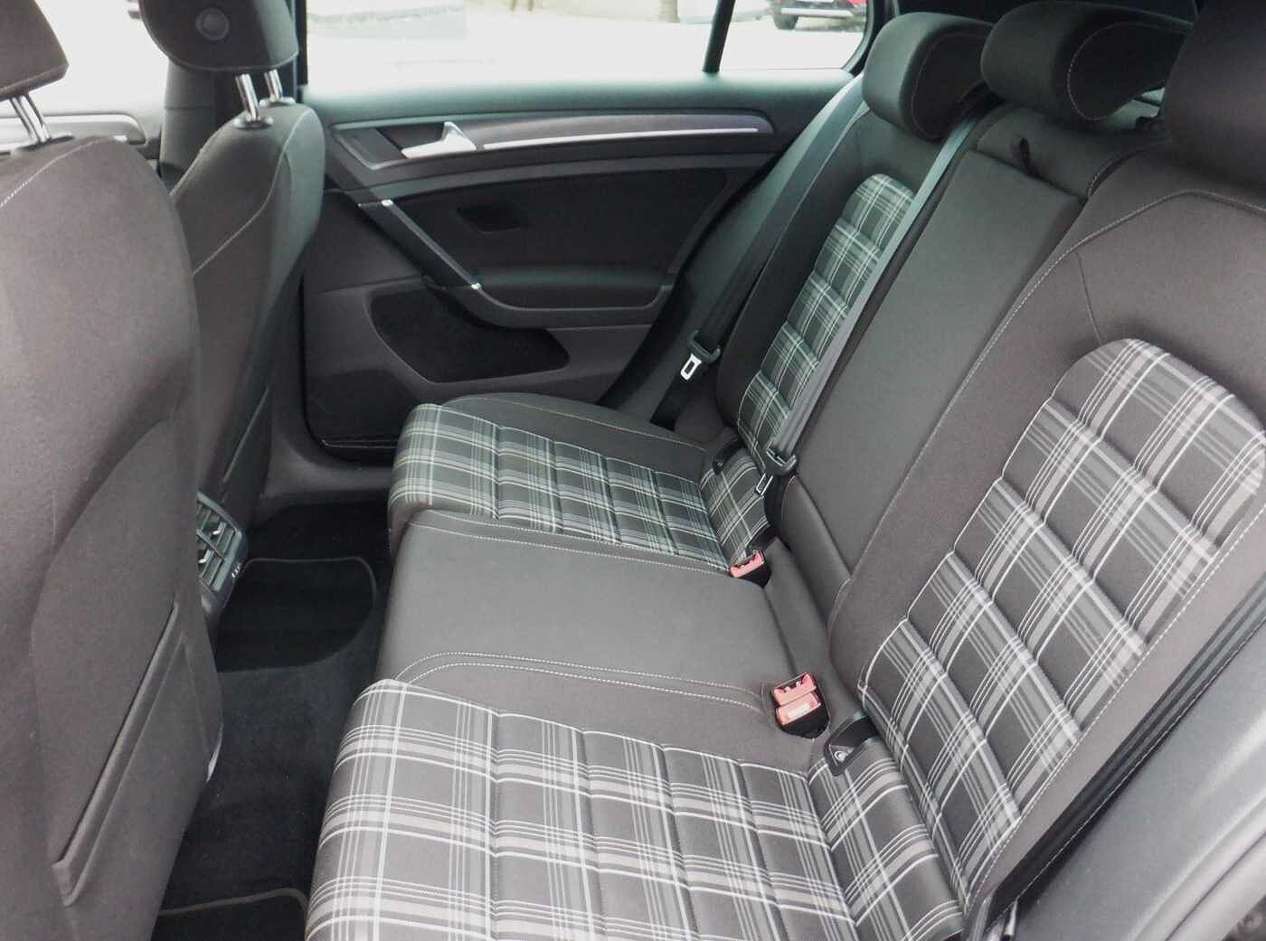 Volkswagen Golf GTD