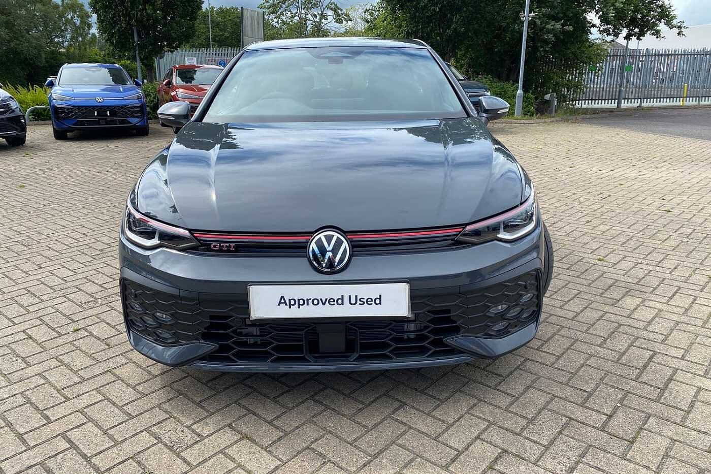 Volkswagen Golf GTI