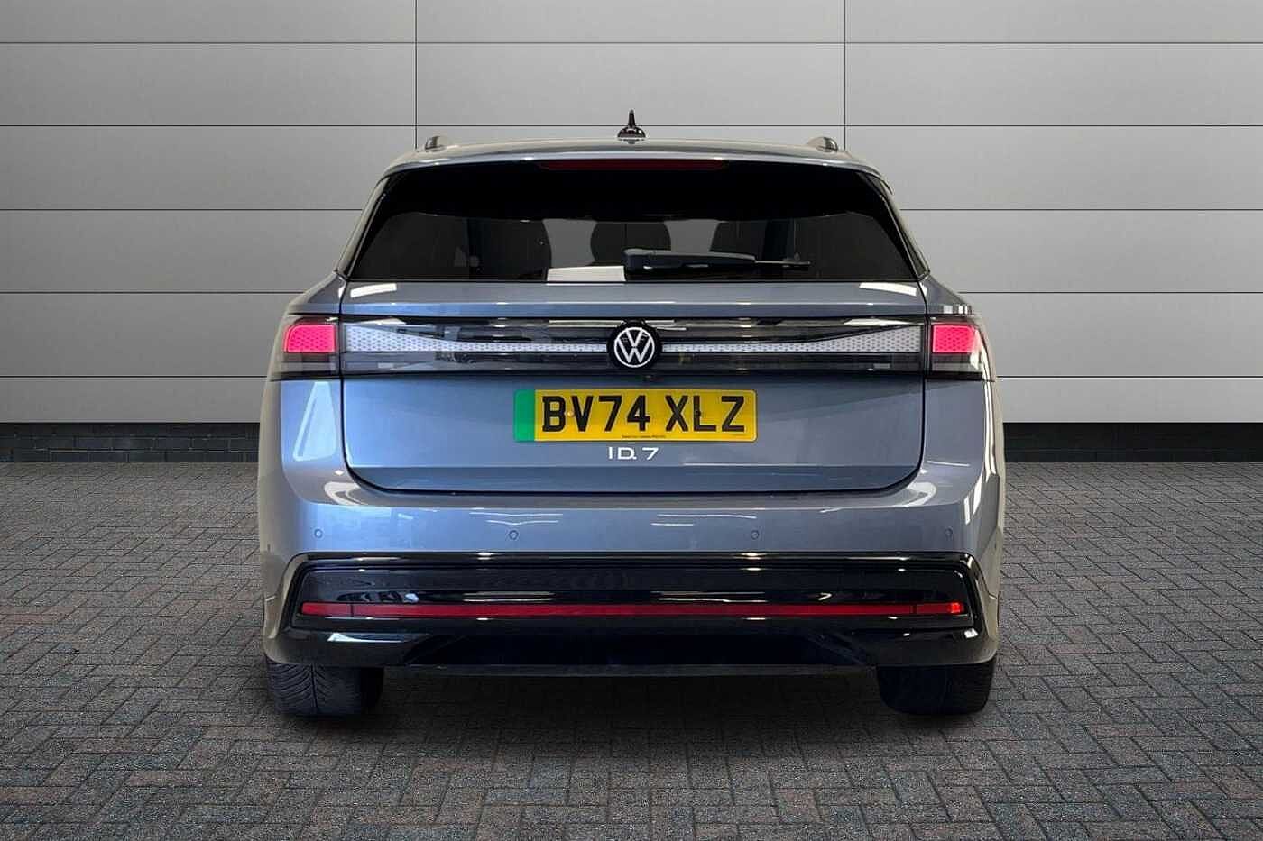 Volkswagen ID.7 Tourer