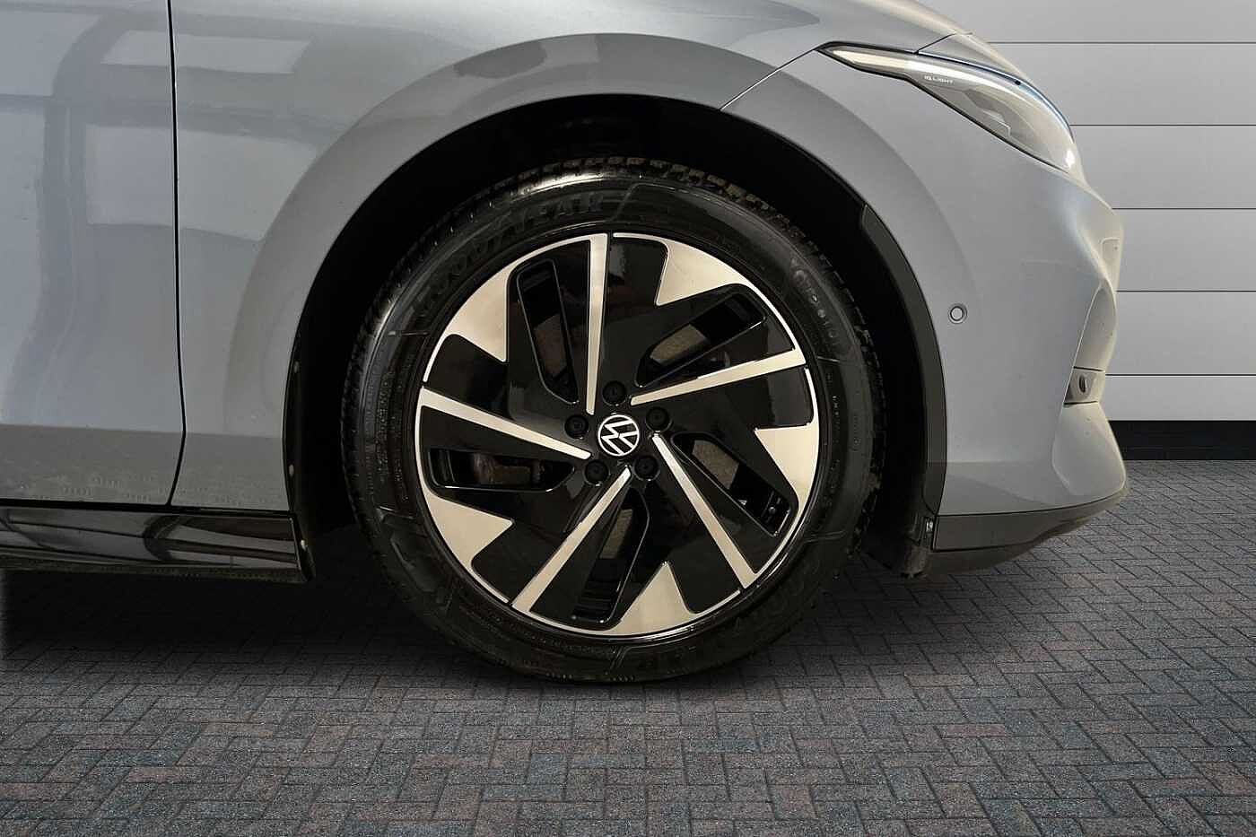 Volkswagen ID.7 Tourer