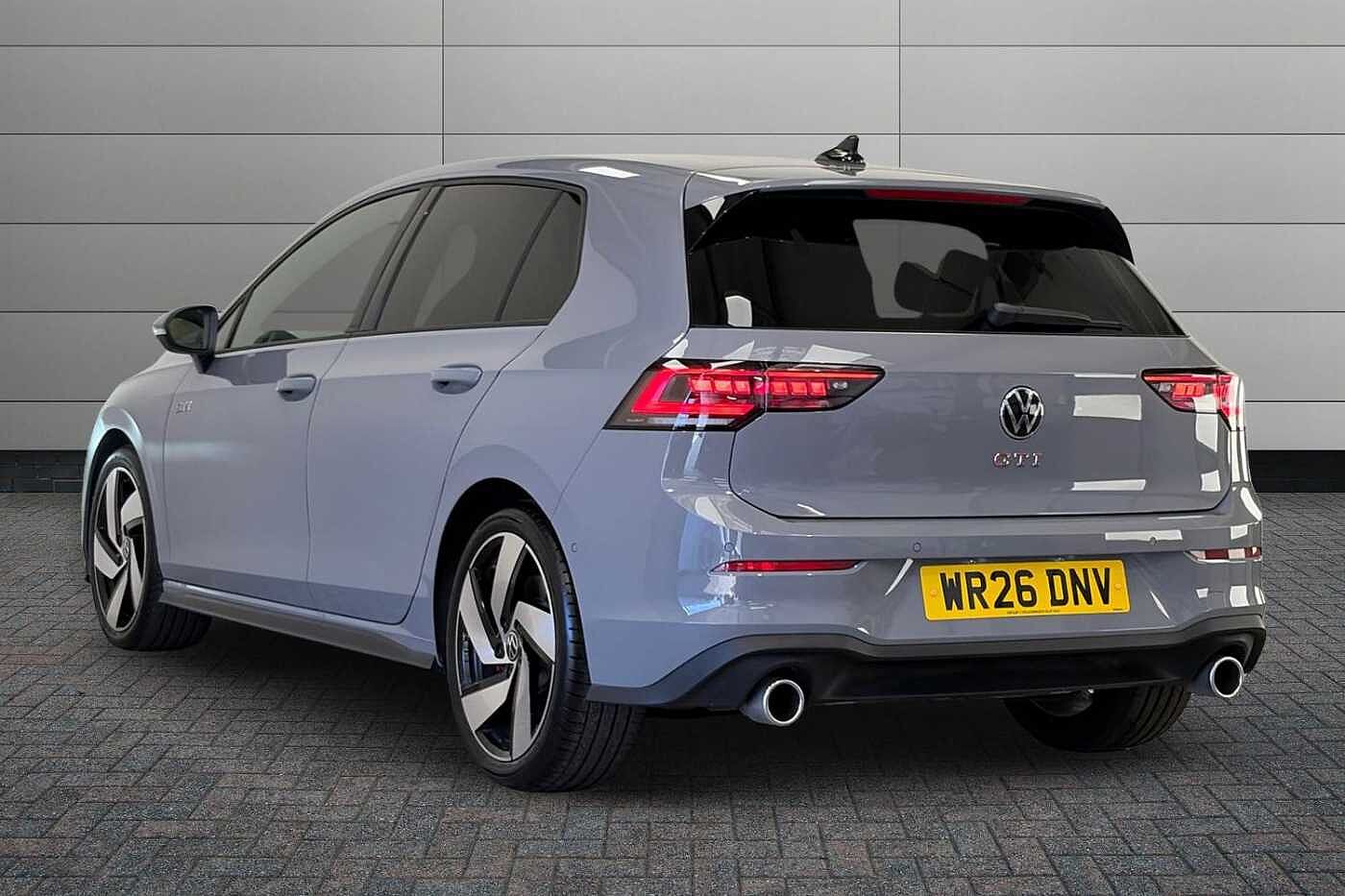 Volkswagen Golf GTI