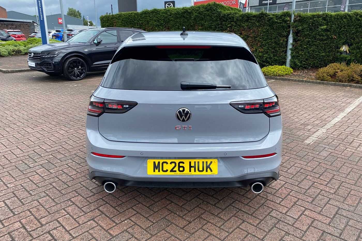 Volkswagen Golf GTI