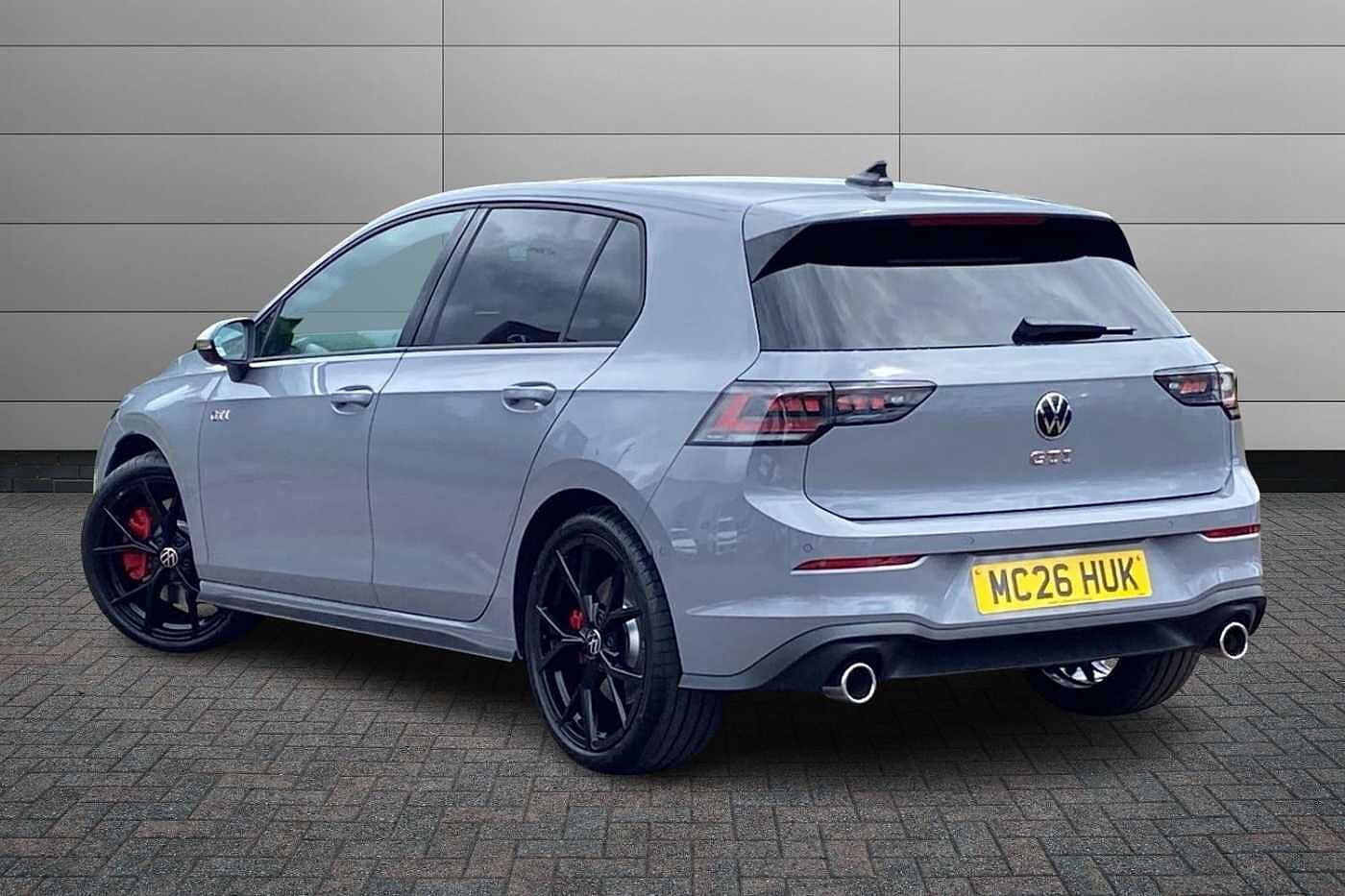 Volkswagen Golf GTI
