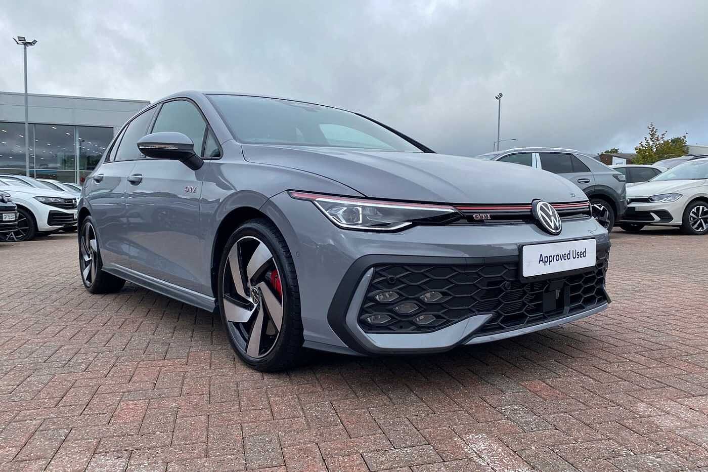 Volkswagen Golf GTI