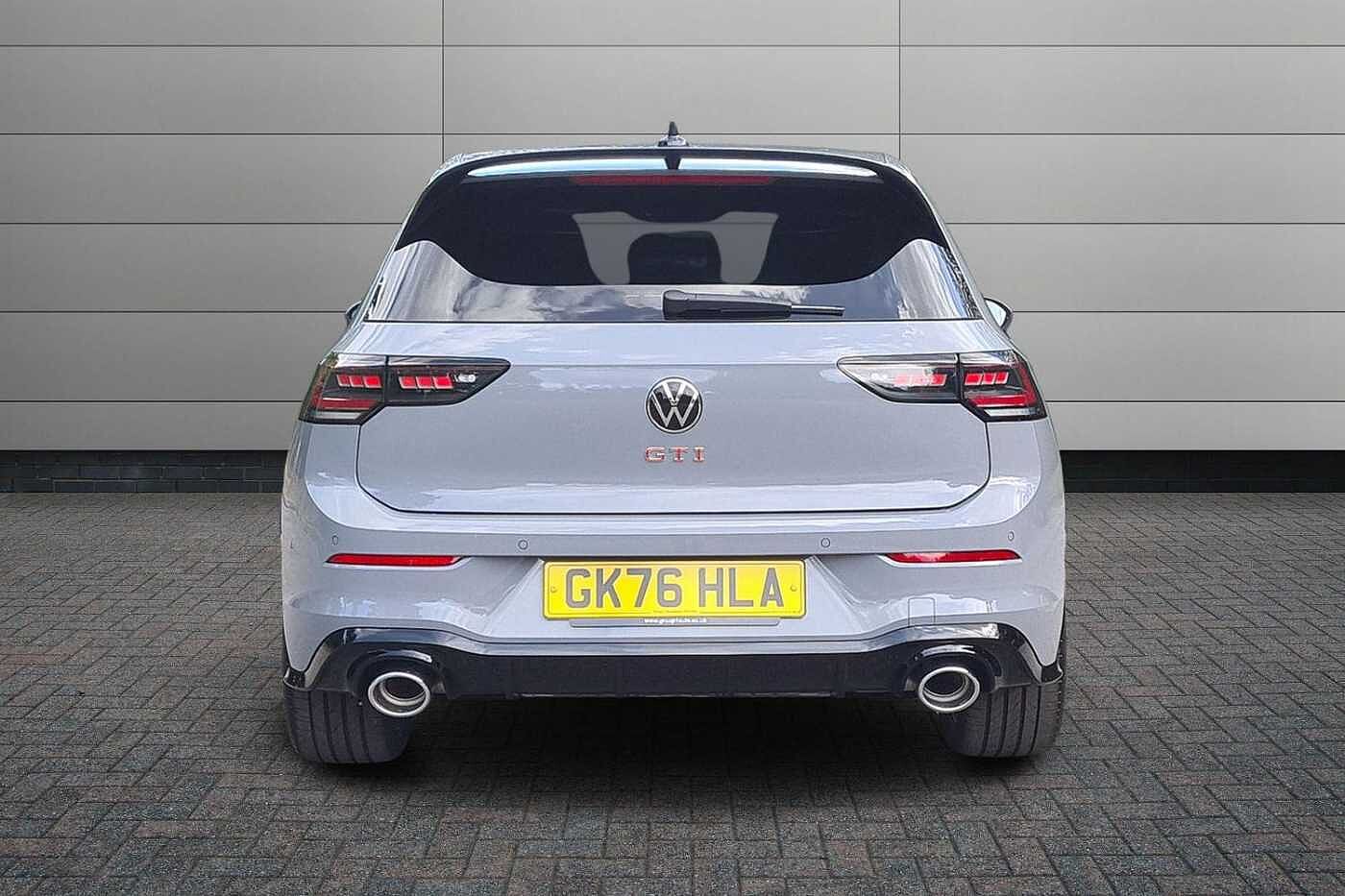 Volkswagen Golf GTI