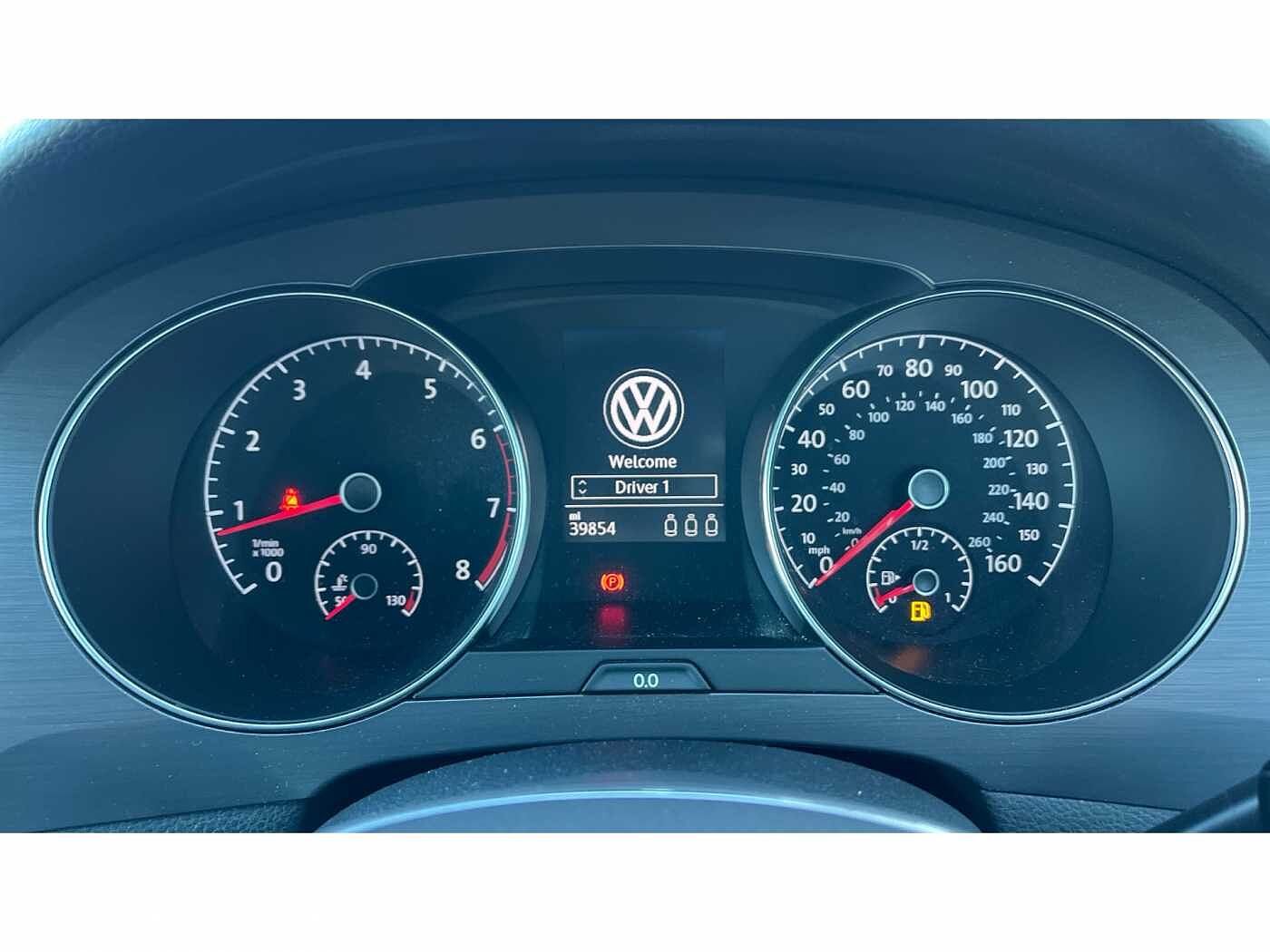 Volkswagen Golf SV