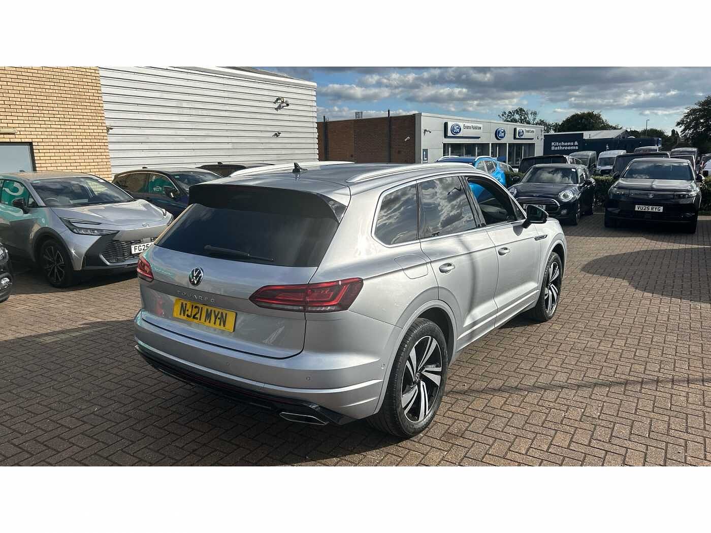 Volkswagen Touareg