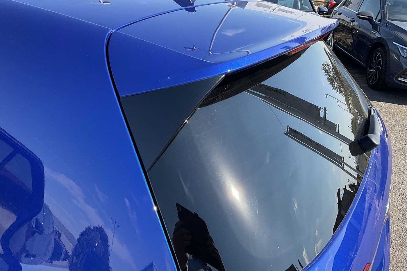 Volkswagen Golf R