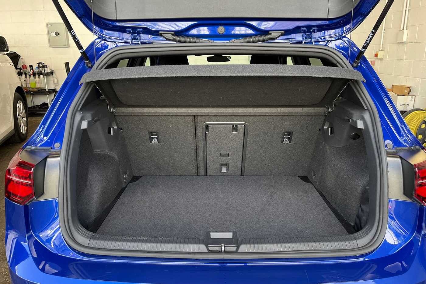 Volkswagen Golf R