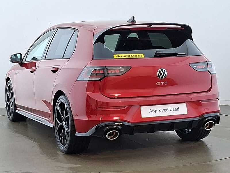 Volkswagen Golf GTI