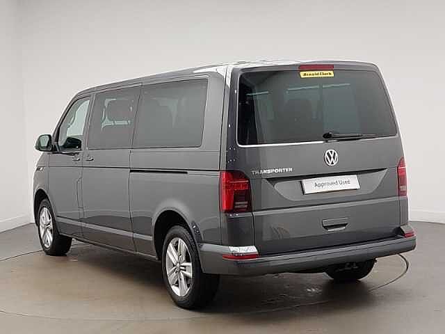 Volkswagen Transporter Shuttle