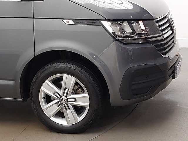 Volkswagen Transporter Shuttle