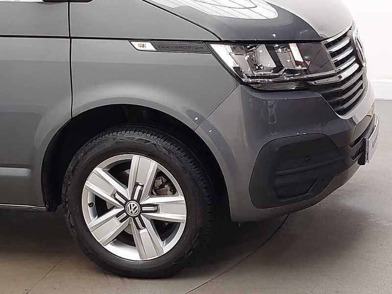 Volkswagen Transporter Shuttle
