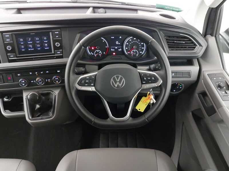 Volkswagen Transporter Shuttle