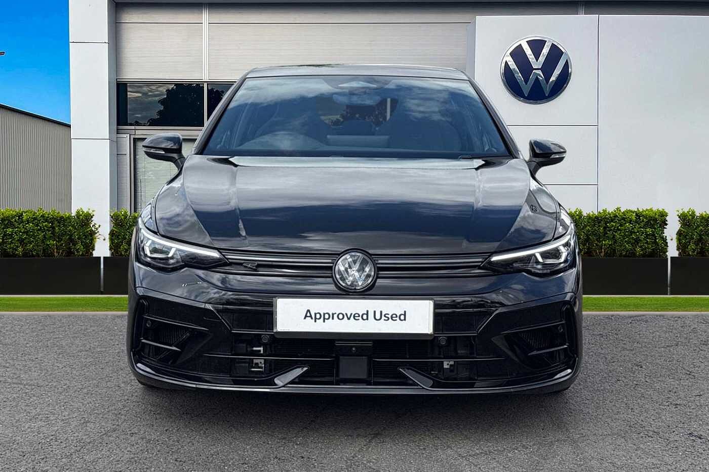 Volkswagen Golf R