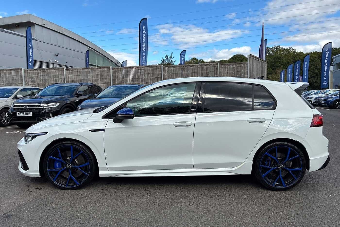 Volkswagen Golf R