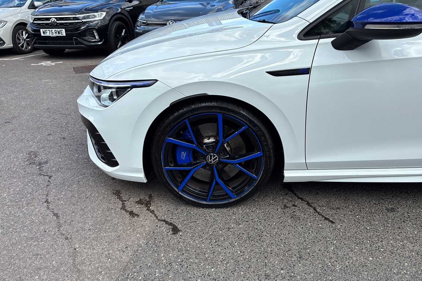 Volkswagen Golf R
